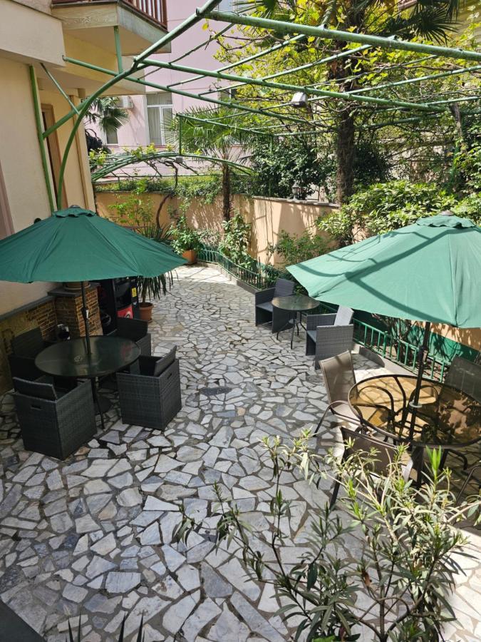 Danisimo Hotel Tbilisi Zewnętrze zdjęcie